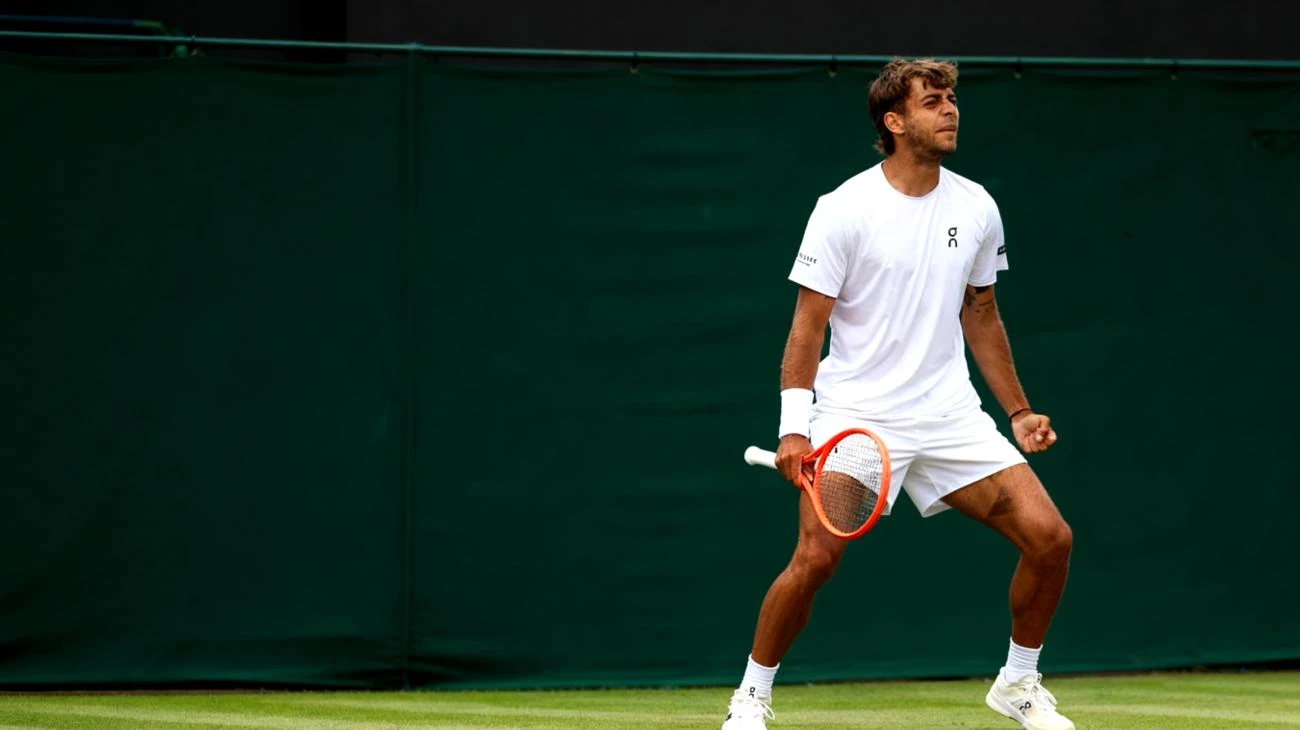 Cobolli oggi contro il Belgio: il motivo per cui 50.000 italiani lo stanno cercando su Google in questo momento 2025-11-21T19:37:28.205Z"